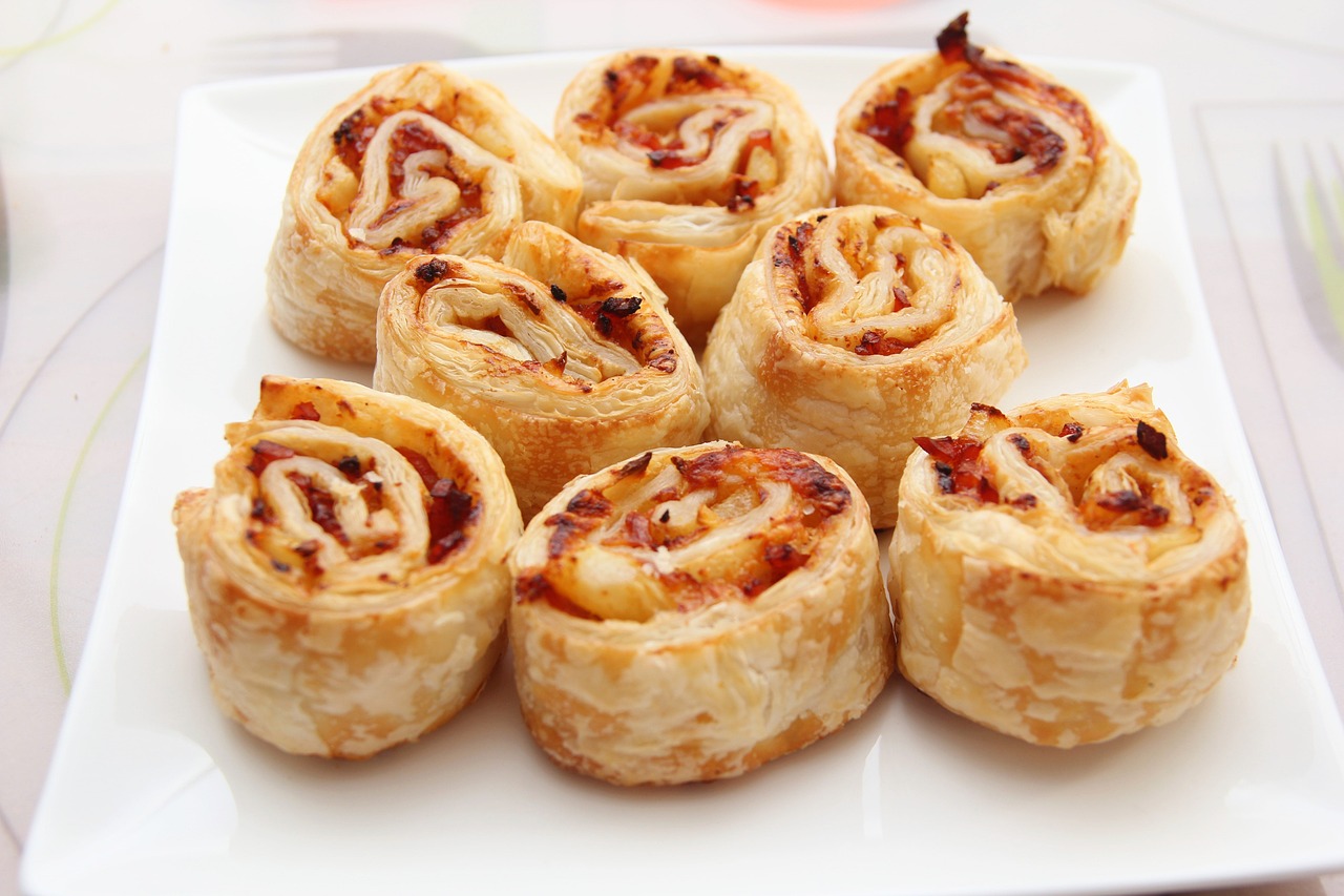 pizza, rolls, baked, food, pizza rolls, baked goods, homemade, freshly baked, snacks, savory, eat, food photography, pizza, pizza, pizza, pizza, pizza